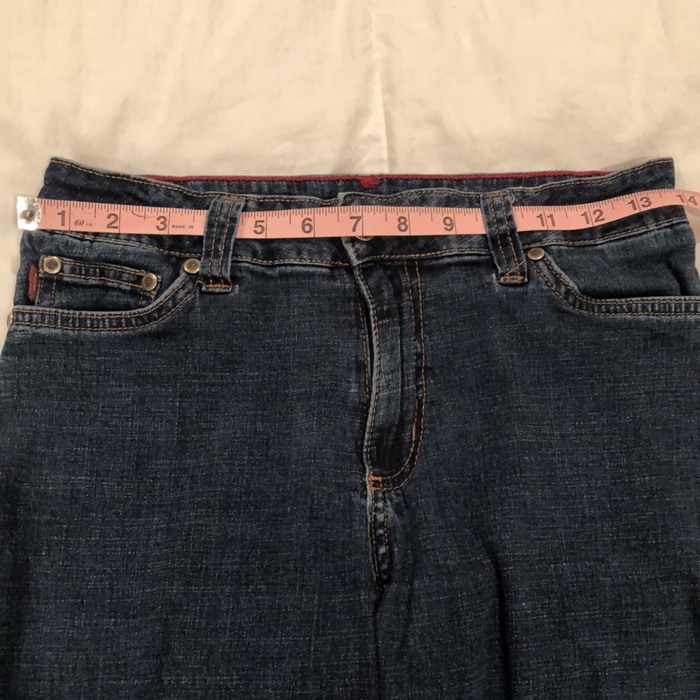 Capri jeans! PreLoved! Excellent condition! size 4! rhinestone slit trim! - Picture 16 of 16